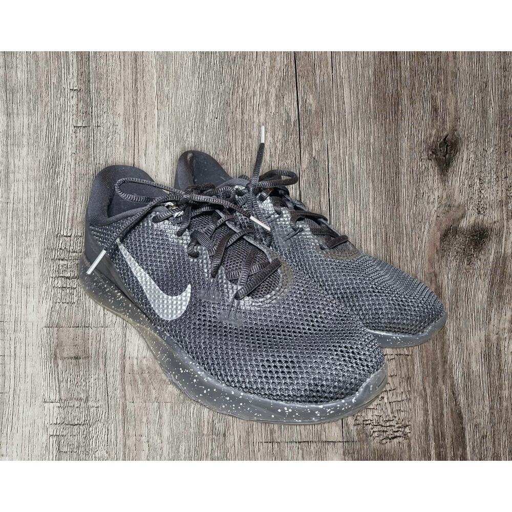 Nike‎ Flex TR 7 black women’s sneakers size 10